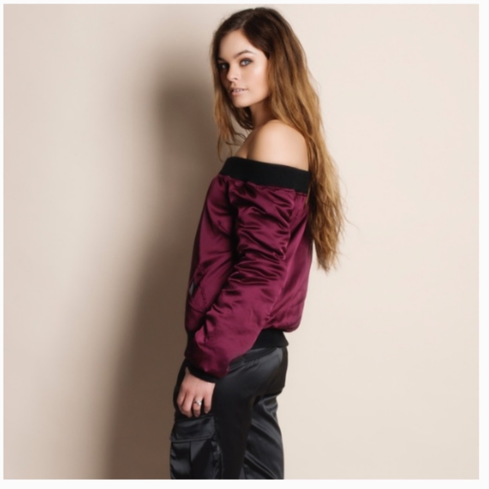 Off Shoulder Bomber Jacket - Picture 2 of 3